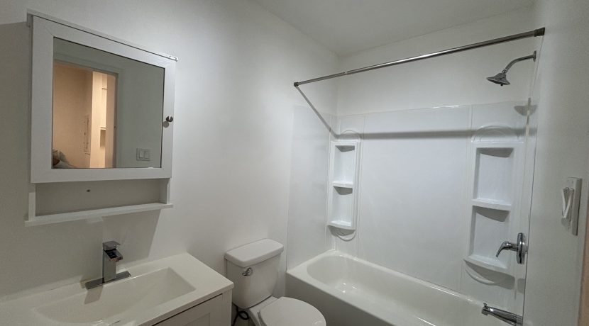 girescom_1755-9_sdb01